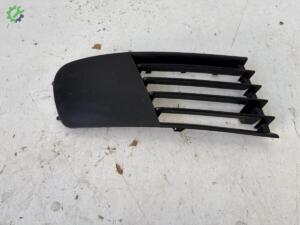 SEAT CORDOBA SAĞ SİS FARI ÇERÇEVESİ