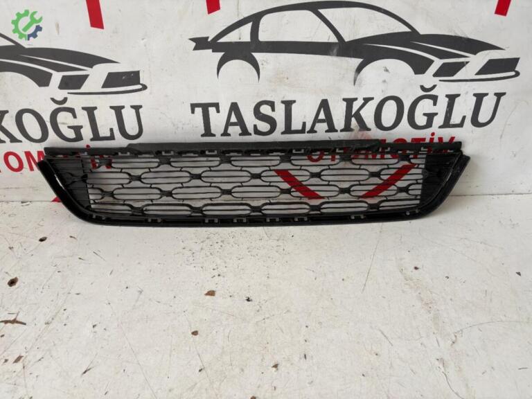 Citroen C3 Tampon Izgarası çıkma parça