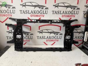 HYUNDAİ TUCSON ÖN PANEL HAFİF HASARLI
