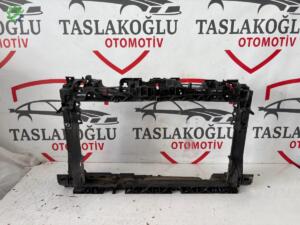 FORD TOURNEO COURİER ÖN PANEL