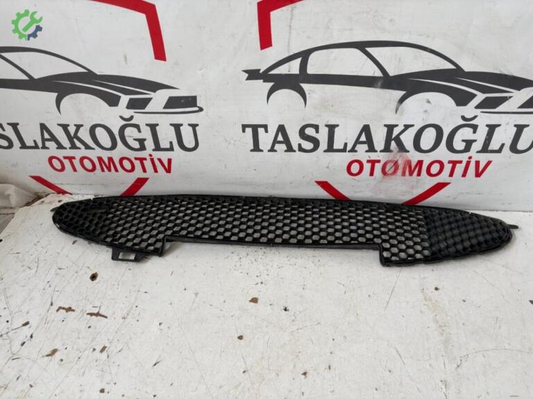 Peugeot 206 Tampon Izgarası çıkma parça