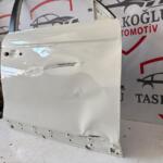 SSANGYONG MUSSO SAĞ ÖN KAPI HASARLI