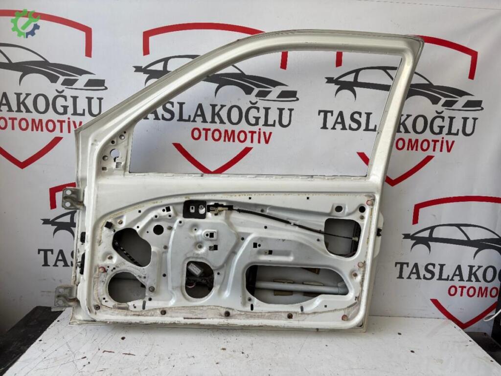 Fiat Palio Sağ Ön Kapı çıkma parça