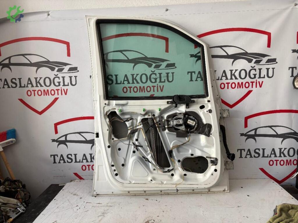 Fiat Scudo Sol Ön Kapı çıkma parça