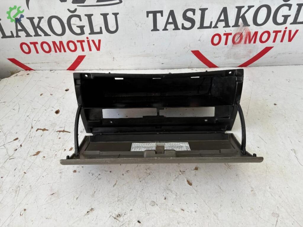 Renault R21 Torpido Kapağı çıkma parça