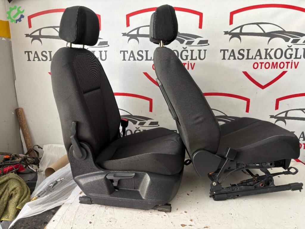 Volkswagen Tiguan Koltuk çıkma parça