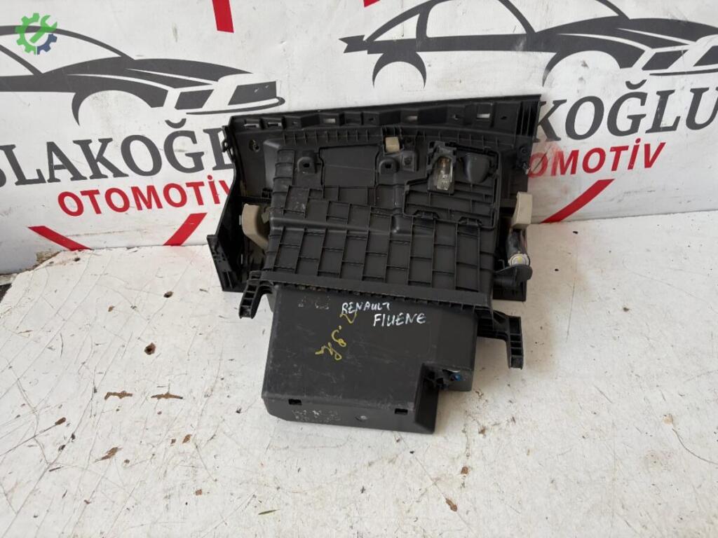 Renault Fluence Torpido Kapağı çıkma parça