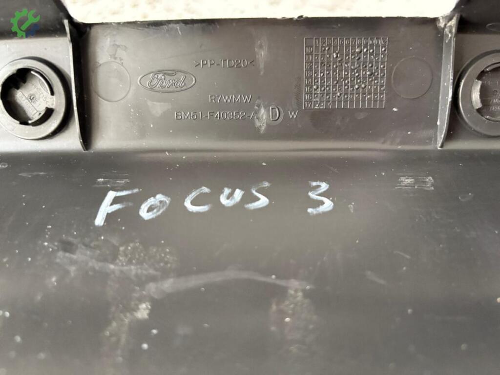 Ford Focus Eşik Bakaliti çıkma parça
