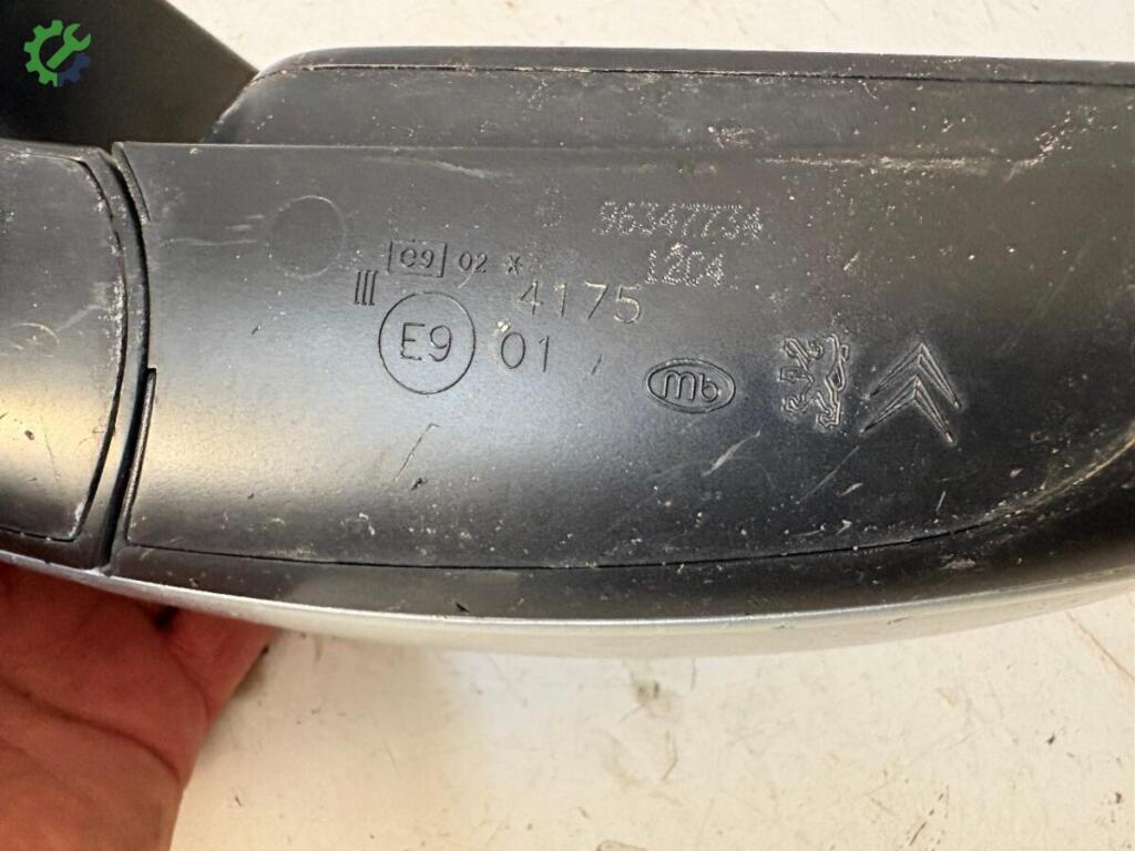 Peugeot 307 Ayna çıkma parça