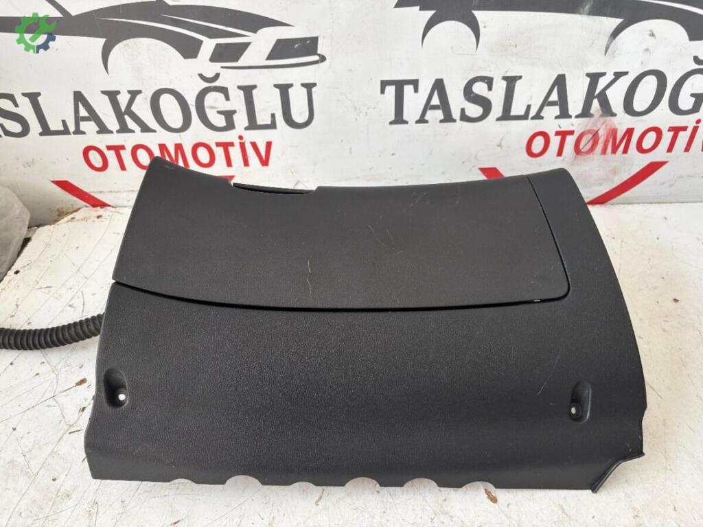 Skoda Octavia Torpido Kapağı çıkma parça