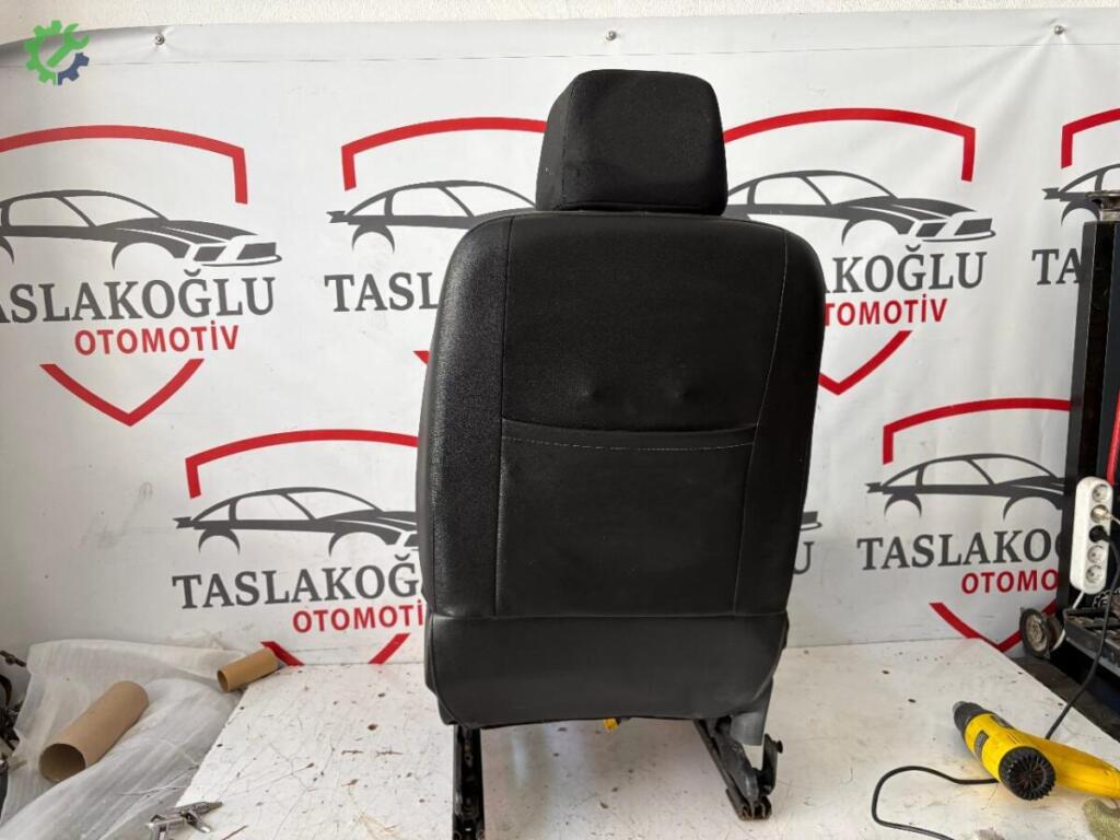 Renault Megane Yolcu Koltuğu çıkma parça
