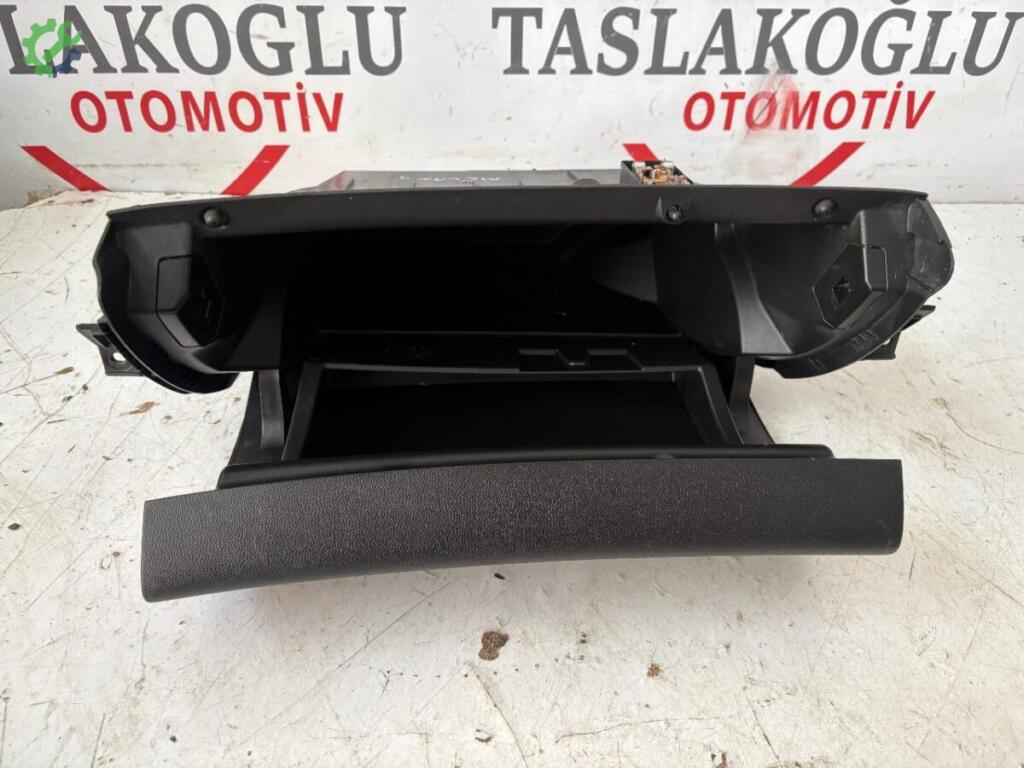 Renault Megane Torpido Kapağı çıkma parça