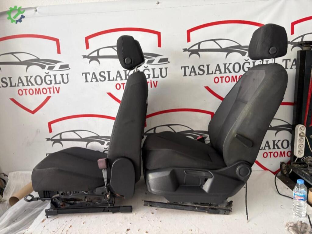 Volkswagen Tiguan Koltuk çıkma parça