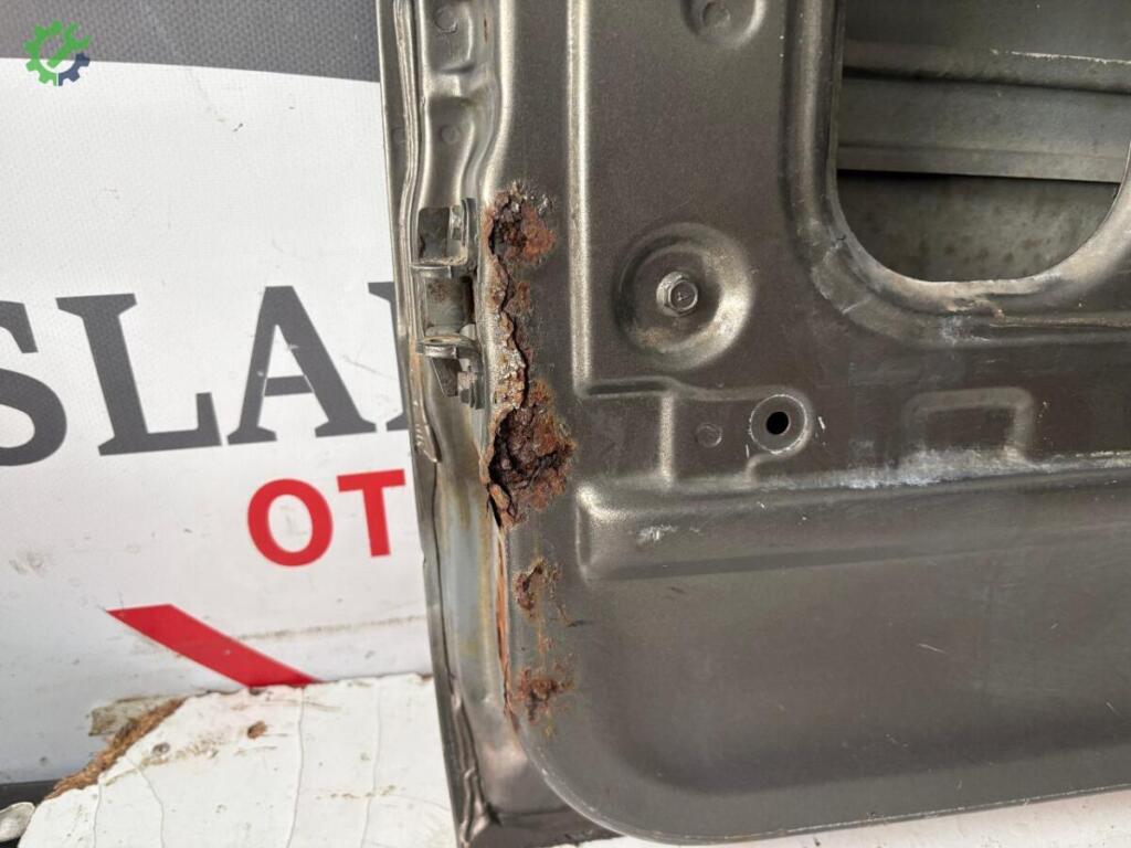 Subaru Justy Sağ Ön Kapı çıkma parça