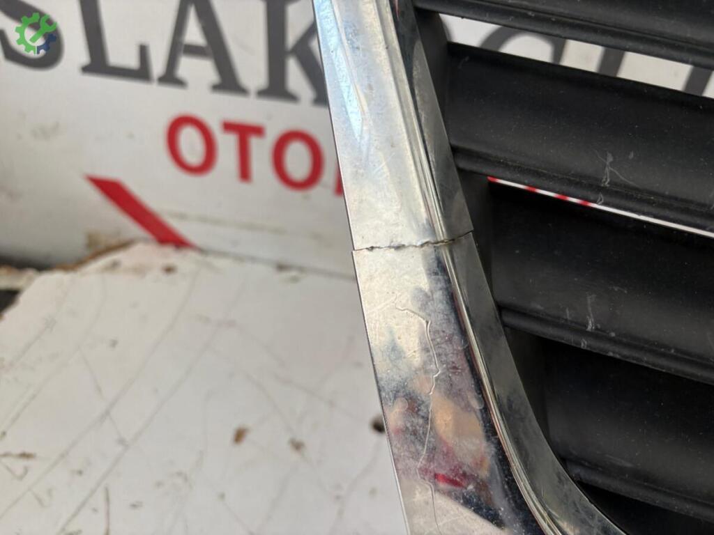 Volkswagen Passat Panjur çıkma parça