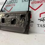 SUBARU JUSTY SAĞ ÖN KAPI