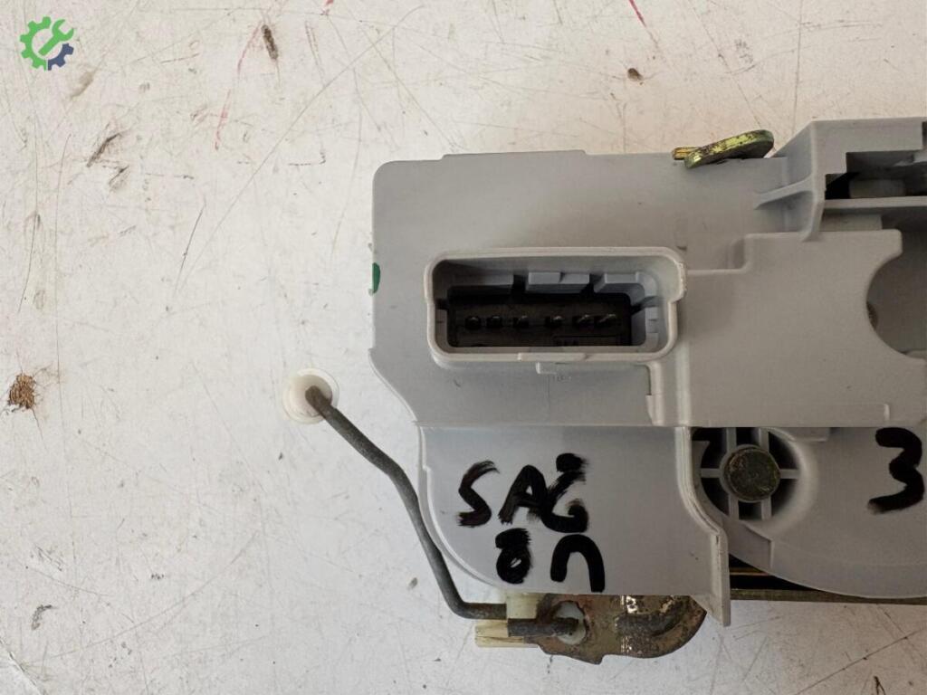 Peugeot 307 Kapı Kilidi çıkma parça