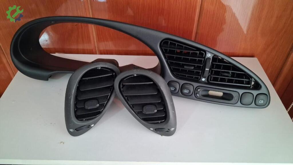 Ford Fiesta Gösterge çıkma parça