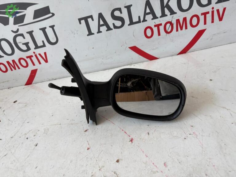 Renault Symbol Ayna çıkma parça