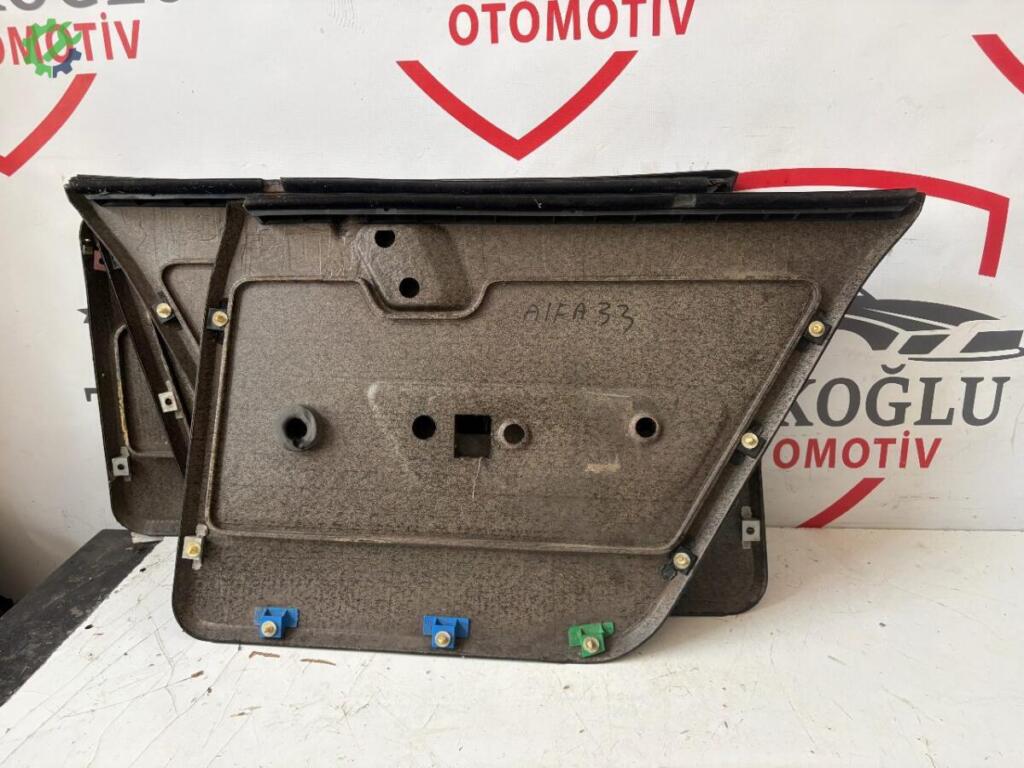 Alfa Romeo 33 Kapı Döşemesi çıkma parça