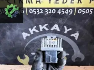 110678071R Fluence Kızdırma Rolesi Orjinal Çıkma
