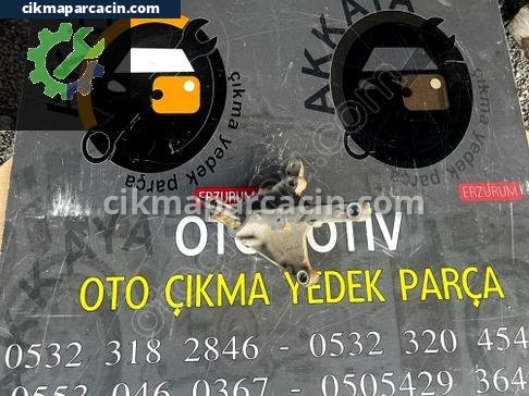Renault Clio Şanzıman Kulağı çıkma parça