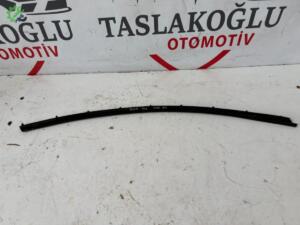 ALFA ROMEO 156 SAĞ ÖN KAPI ALT FİTİLİ