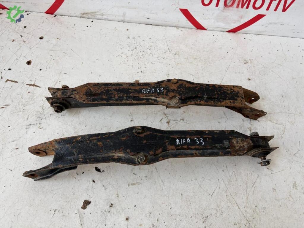 Alfa Romeo 33 Salıncak çıkma parça