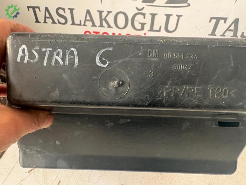 Opel Astra Torpido Kapağı 90561334 çıkma parça