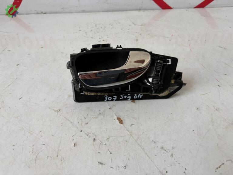 Peugeot 307 İç Kapı Kolu çıkma parça