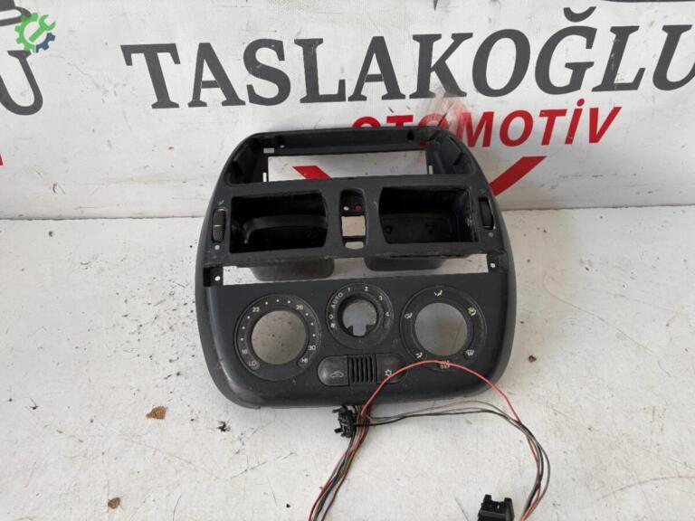 Fiat Marea Torpido çıkma parça