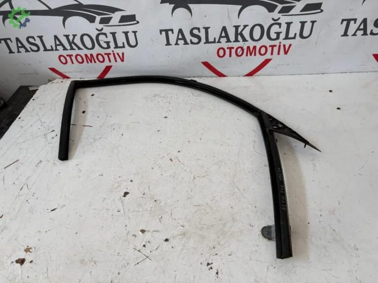 Alfa Romeo 156 Cam Fitili çıkma parça