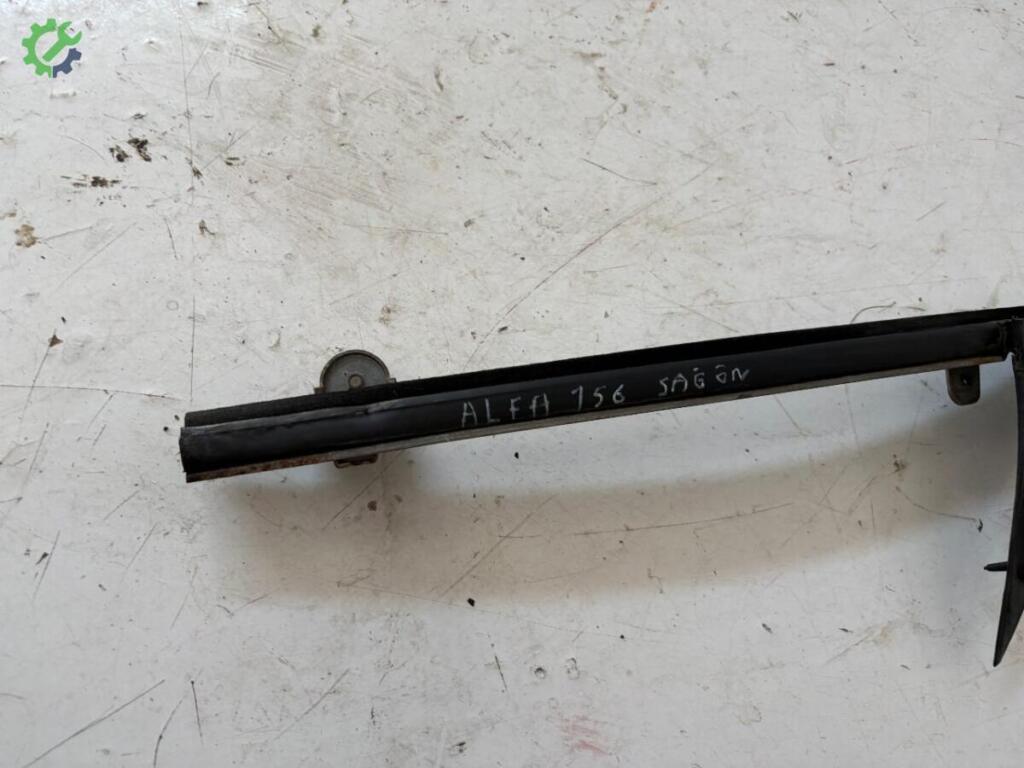 Alfa Romeo 156 Cam Fitili çıkma parça