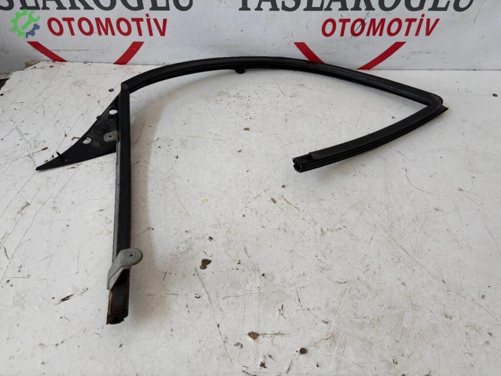 Alfa Romeo 156 Cam Fitili çıkma parça