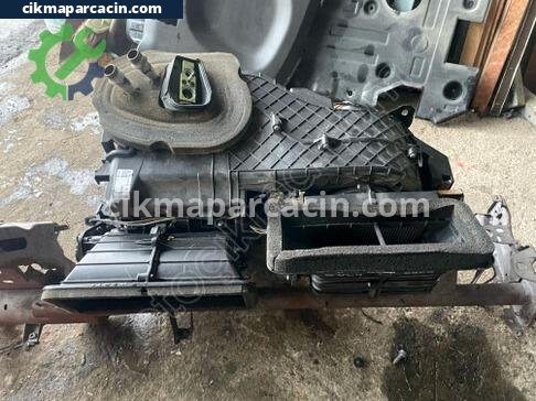 Fiat Egea Kalorifer Kutusu çıkma parça