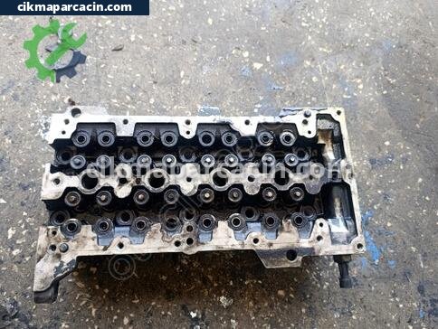 Renault Megane Silindir Kapağı çıkma parça