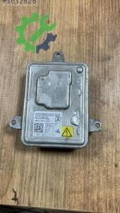 130732931500 mercedes cla xenon far beyni