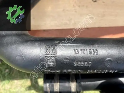Opel Corsa Turbo Hortumu GM13101639 çıkma parça