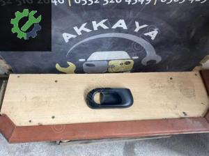 13106252 Corsa C Sağ ön İç Kapı Kolu Çerçevesi Orijinal Çıkma