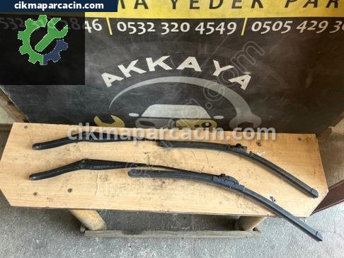 Opel Astra Silecek Kolu çıkma parça