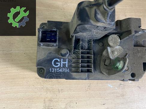 Opel Corsa Sağ Arka Kapı Kilidi GH13154794 çıkma parça