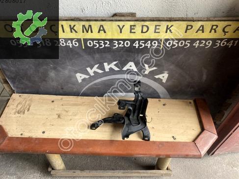 Opel Meriva Motor Braketi GM13182317 çıkma parça