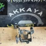 13190872 Astra H ABS Beyni Bağlantı Braketi Orjinal Çıkma