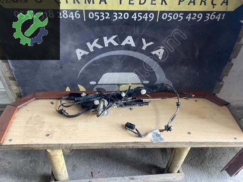 Opel Corsa Elektrik Tesisatı GM13200245 çıkma parça