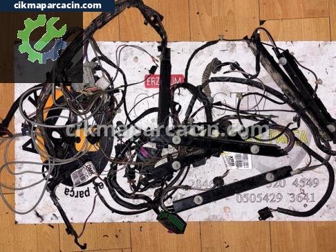 Opel Corsa Torpido çıkma parça
