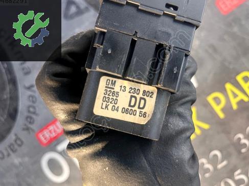 Opel Vectra Far Anahtarı 13230802 çıkma parça