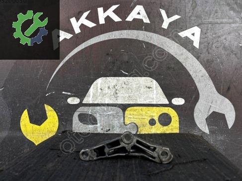 BMW 3 Serisi Motor Takozu 1351781069801 çıkma parça