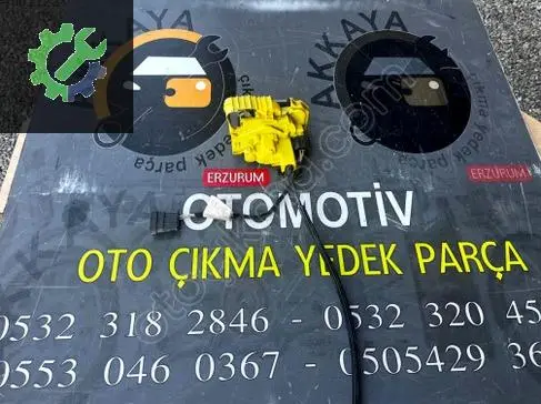 Fiat Fiorino Sağ Kapı Kilidi 1365304080 çıkma parça