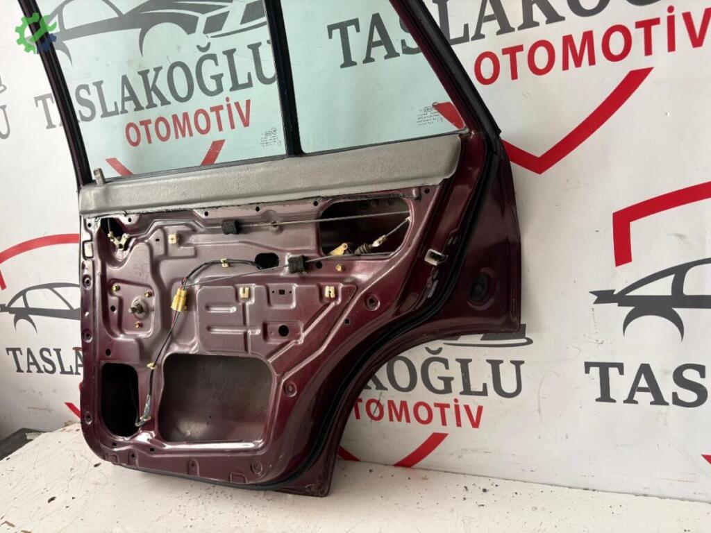 Kia Pride Sağ Arka Kapı çıkma parça