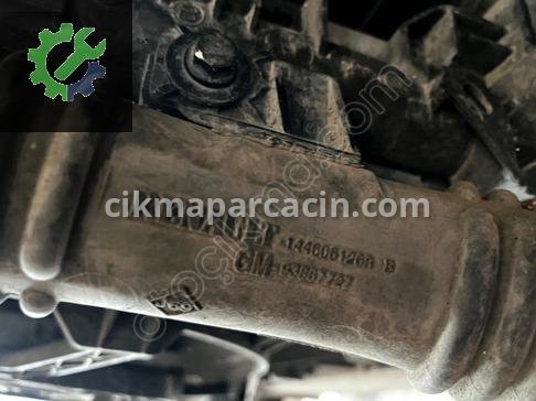 Renault Trafic Turbo Borusu 144606126R çıkma parça
